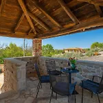 Будинок відпочинку Lamija