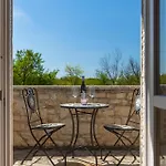 Будинок відпочинку Lamija