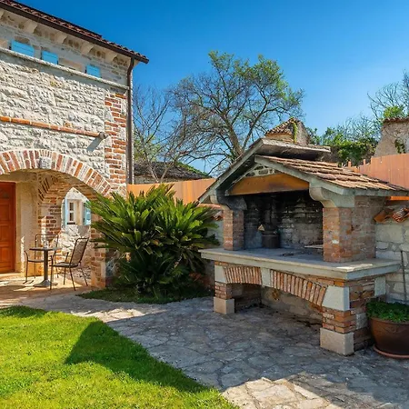 Holiday home Lamija *