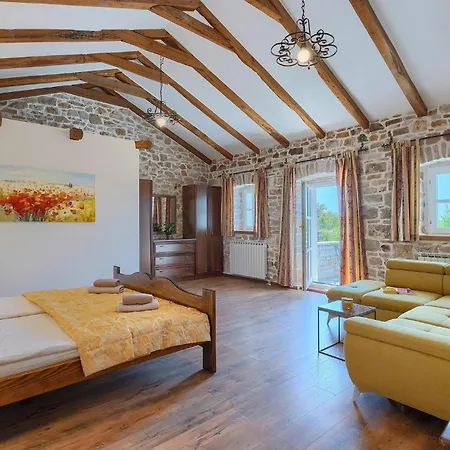 Holiday home Lamija *