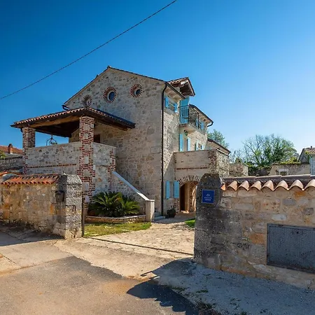 Lamija * Porec