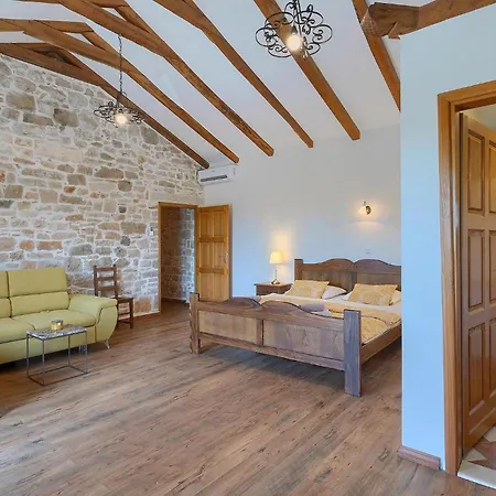 Lamija Holiday home *