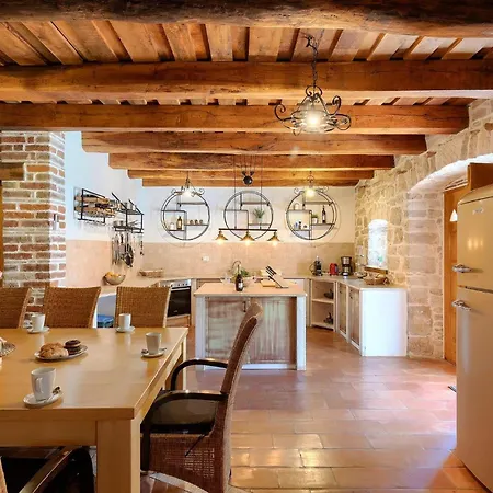 Holiday home Lamija *