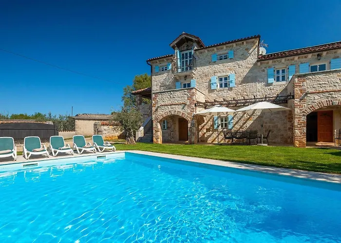 Lamija Feriehus Poreč